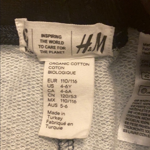 Boys H&M jogging suit set size Small - Picture 8 of 8